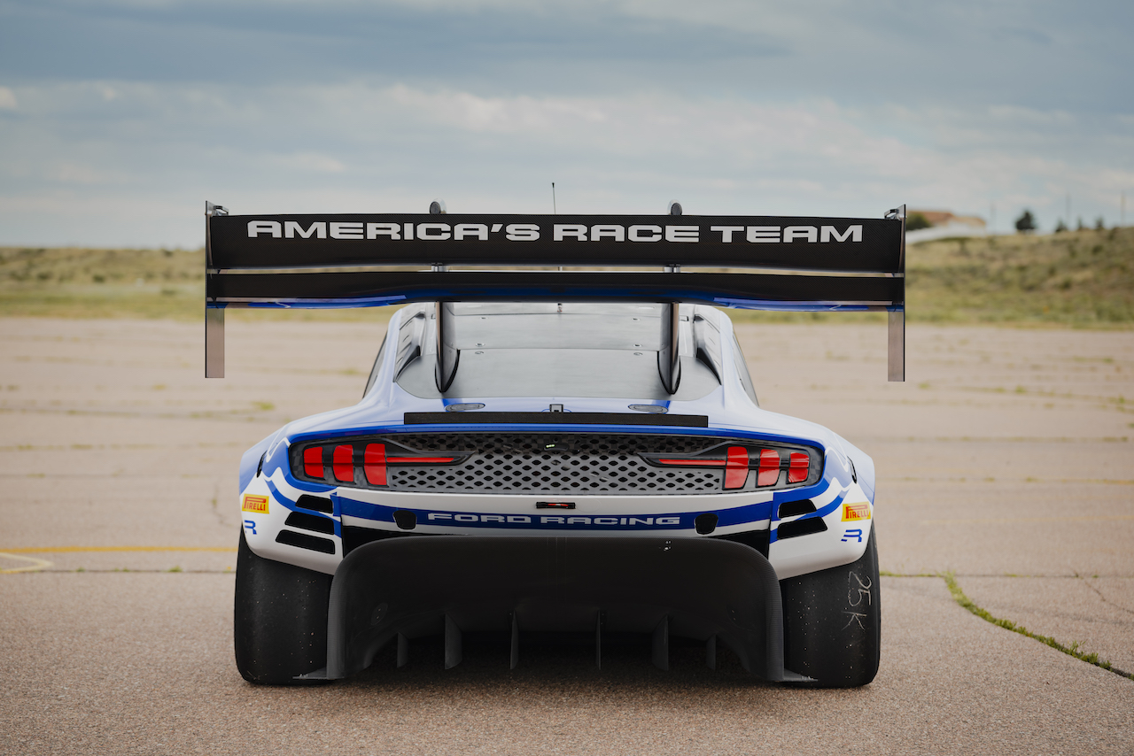 2026_Super_Mustang_Mach-E_EV_demonstrator_6_65